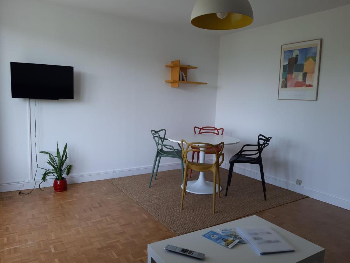 Appartement Lumineux Idealement Situe A Proximite De Musees Equipements Sportifs Salle De Spectacle Commerces ก็อง ภายนอก รูปภาพ